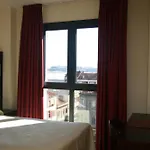 Hotel 44