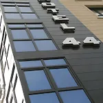 Hotel 44