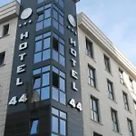 Hotel 44